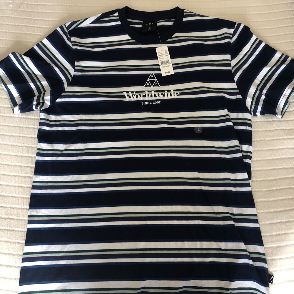 Worldwide t- shirt Huf